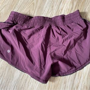 Lululemon size 8 running shorts
